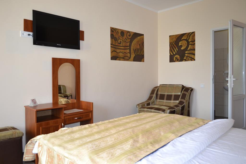 Shellman Apart Hotel Odessa Exterior foto