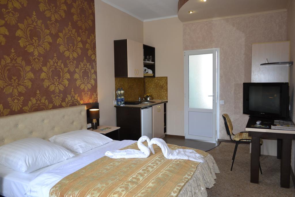 Shellman Apart Hotel Odessa Exterior foto