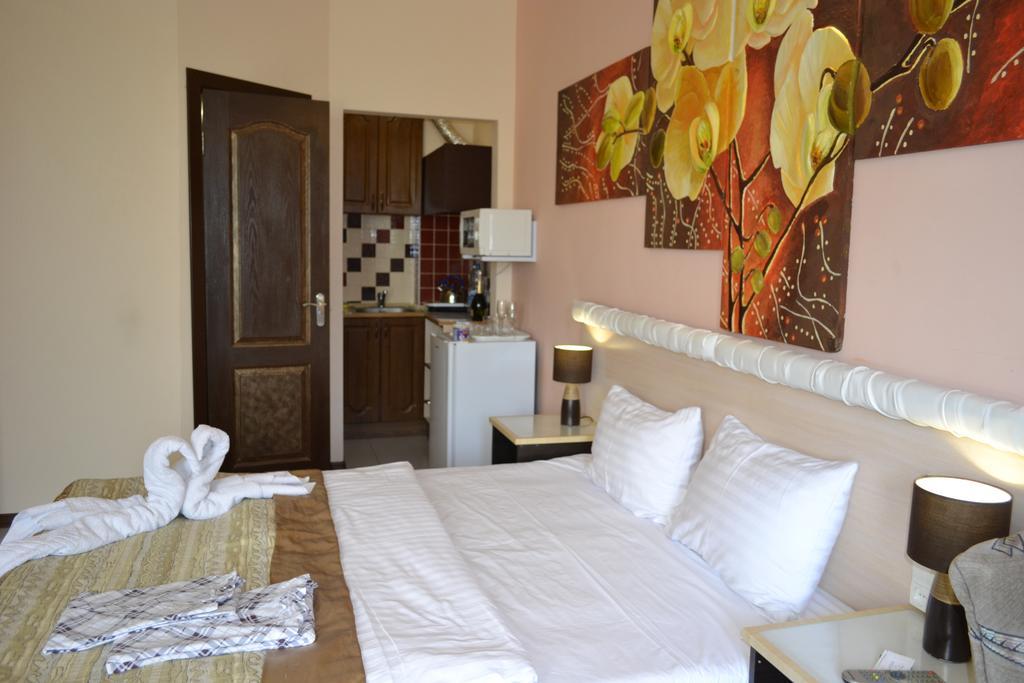 Shellman Apart Hotel Odessa Exterior foto