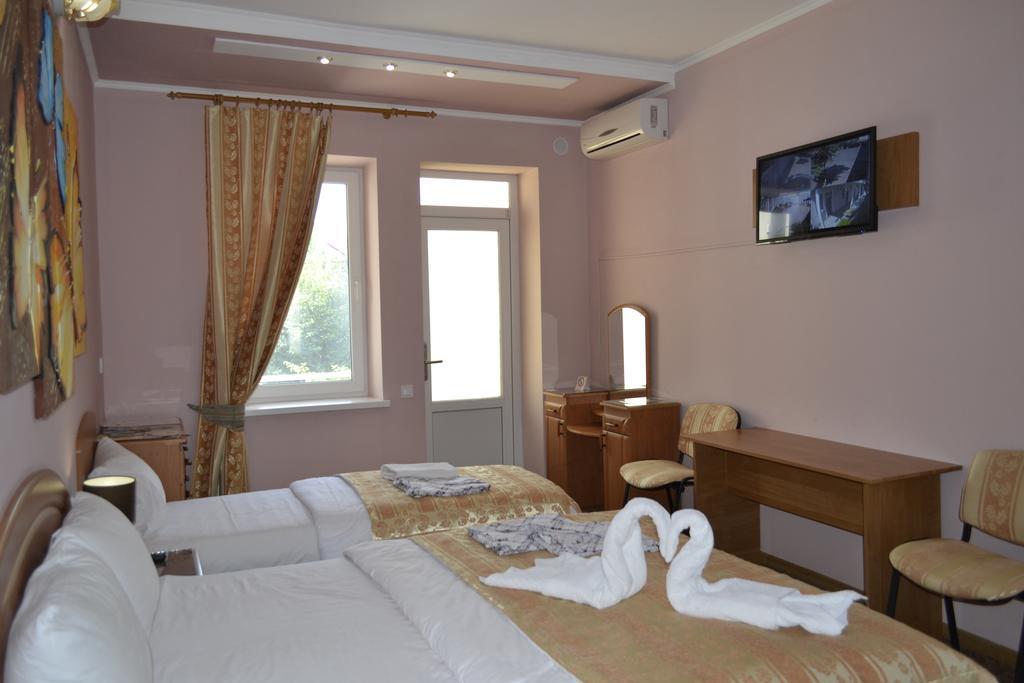Shellman Apart Hotel Odessa Exterior foto