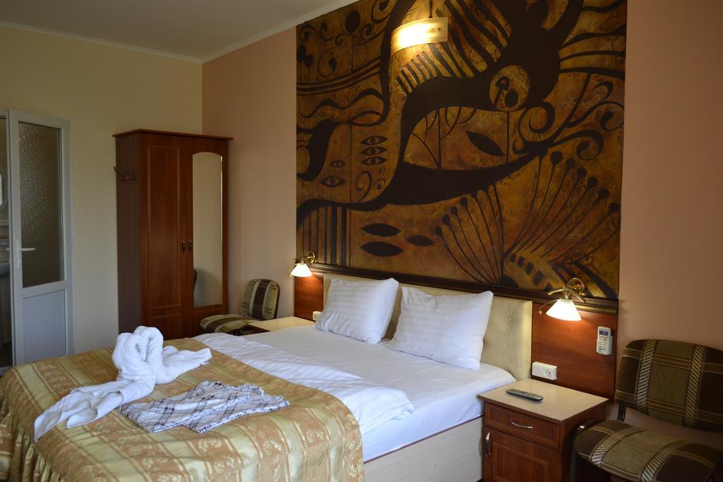 Shellman Apart Hotel Odessa Exterior foto