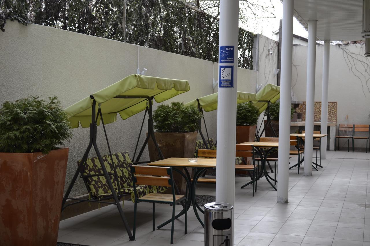 Shellman Apart Hotel Odessa Exterior foto